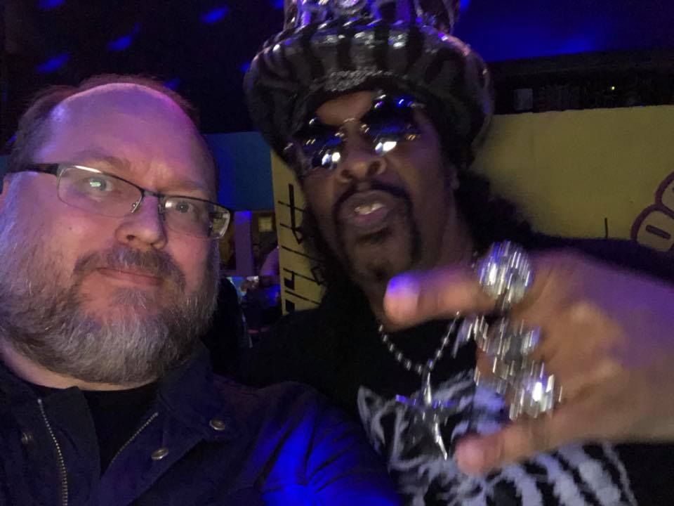 Featured media from gallery